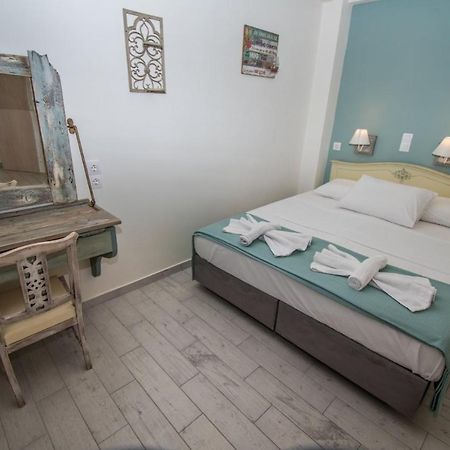 Alexandros Aparthotel Poros Town Exterior photo